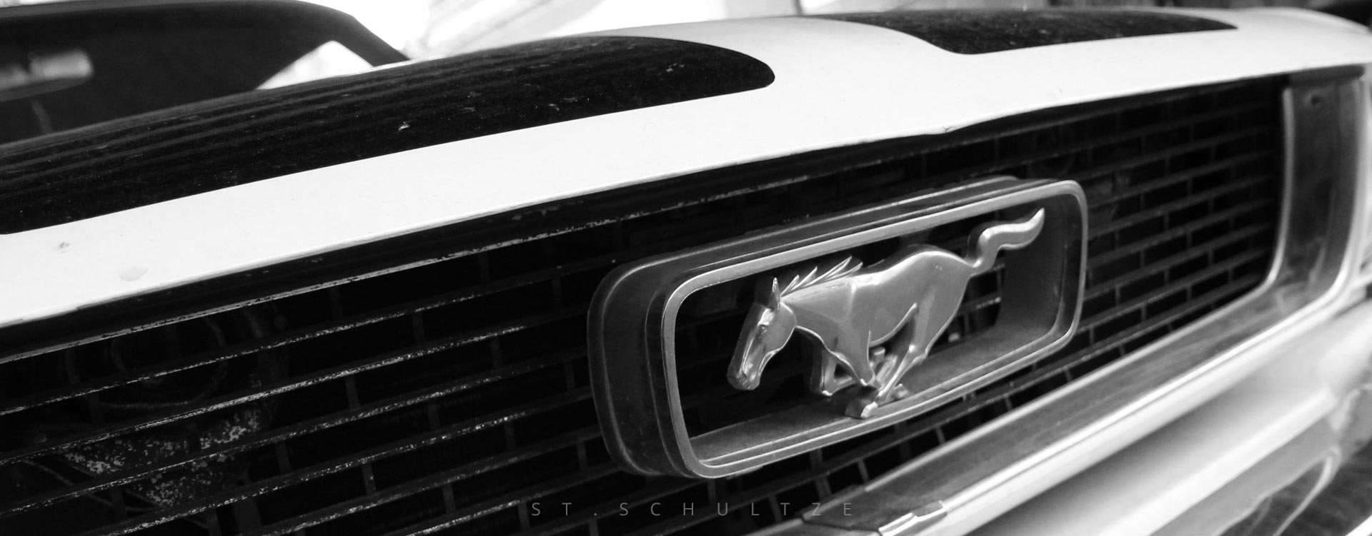 sportscar, vintage vibes, vintage mobile, mobility, automotive, automotive Photography by St.Schultze, pferde, pferdeschmuck, pferde styling, animal photography, poetic photography